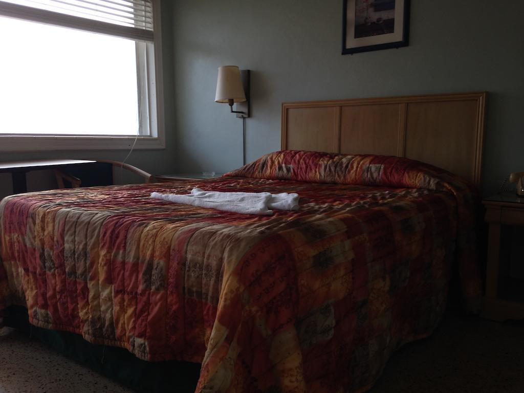 Palacio Inn Motel 마이애미스프링스 외부 사진