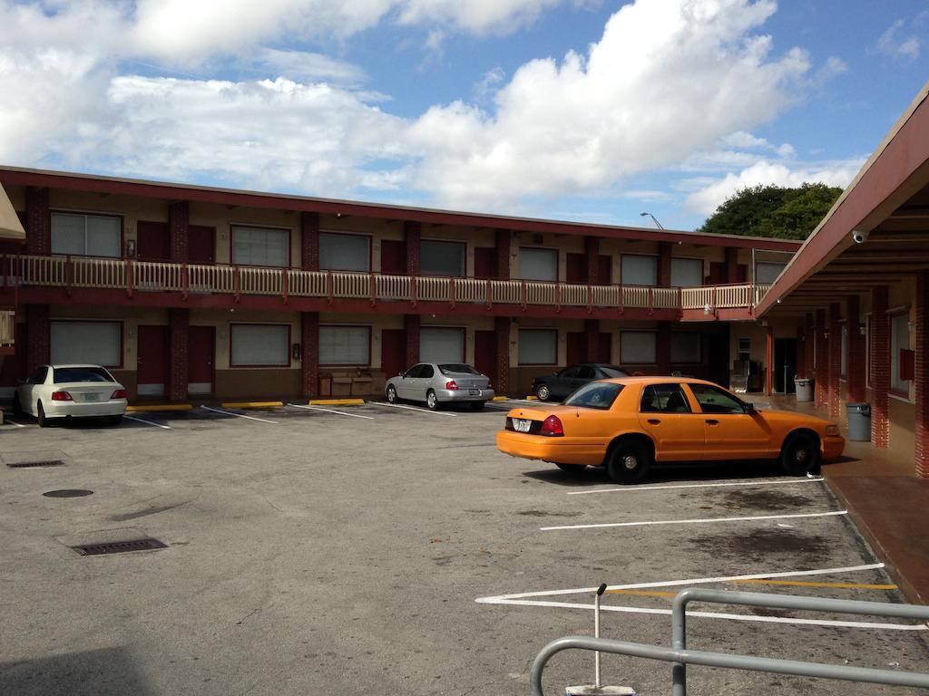Palacio Inn Motel 마이애미스프링스 외부 사진